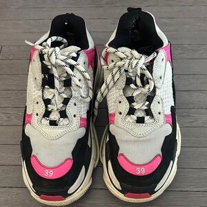 Balenciaga Triple s women’s sneakers